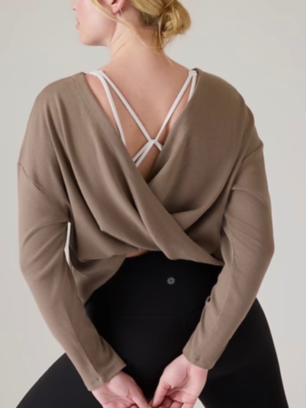 NWT Athleta Presence Twist Sweatshirt X-Small